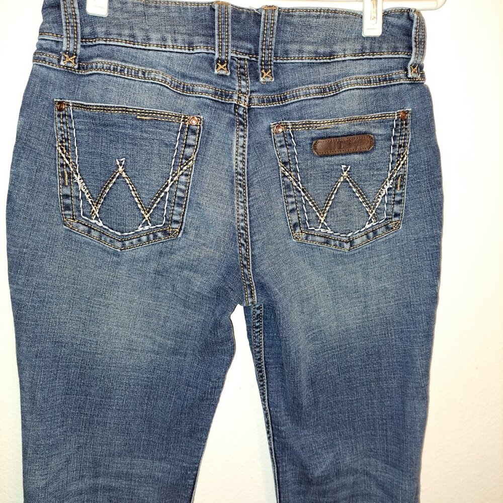 Wrangler Retro Mae Juniors Bootcut Jeans With Embroidered Pockets Size 7